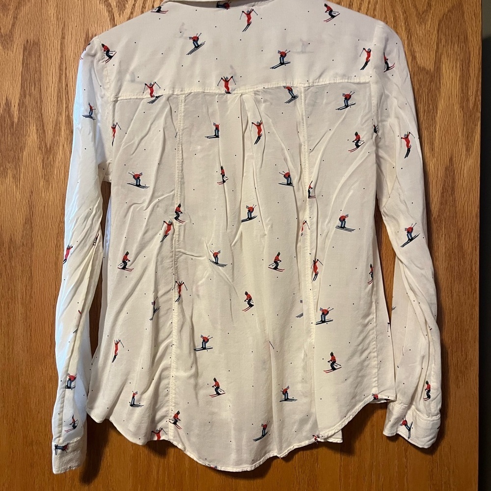 Maeve White Shirt with Red and Blue Skiers - Picture 11 of 15